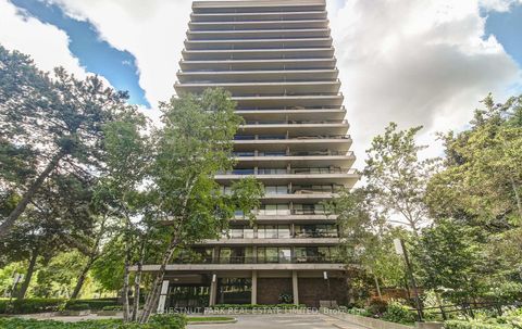 Photo 4 at 704/05 - 10 Avoca Avenue, Moore Park, Toronto