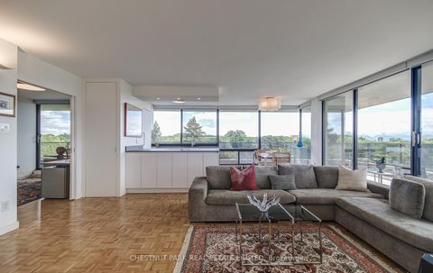Photo 10 at 704/05 - 10 Avoca Avenue, Moore Park, Toronto