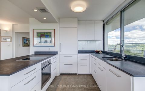 Photo 18 at 704/05 - 10 Avoca Avenue, Moore Park, Toronto