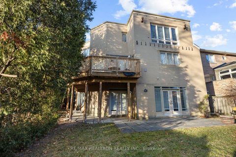 Photo 17 at 83 Hillmount Avenue, Lawrence, Toronto Photo 17 at 83 Hillmount Avenue, Lawrence, Toronto