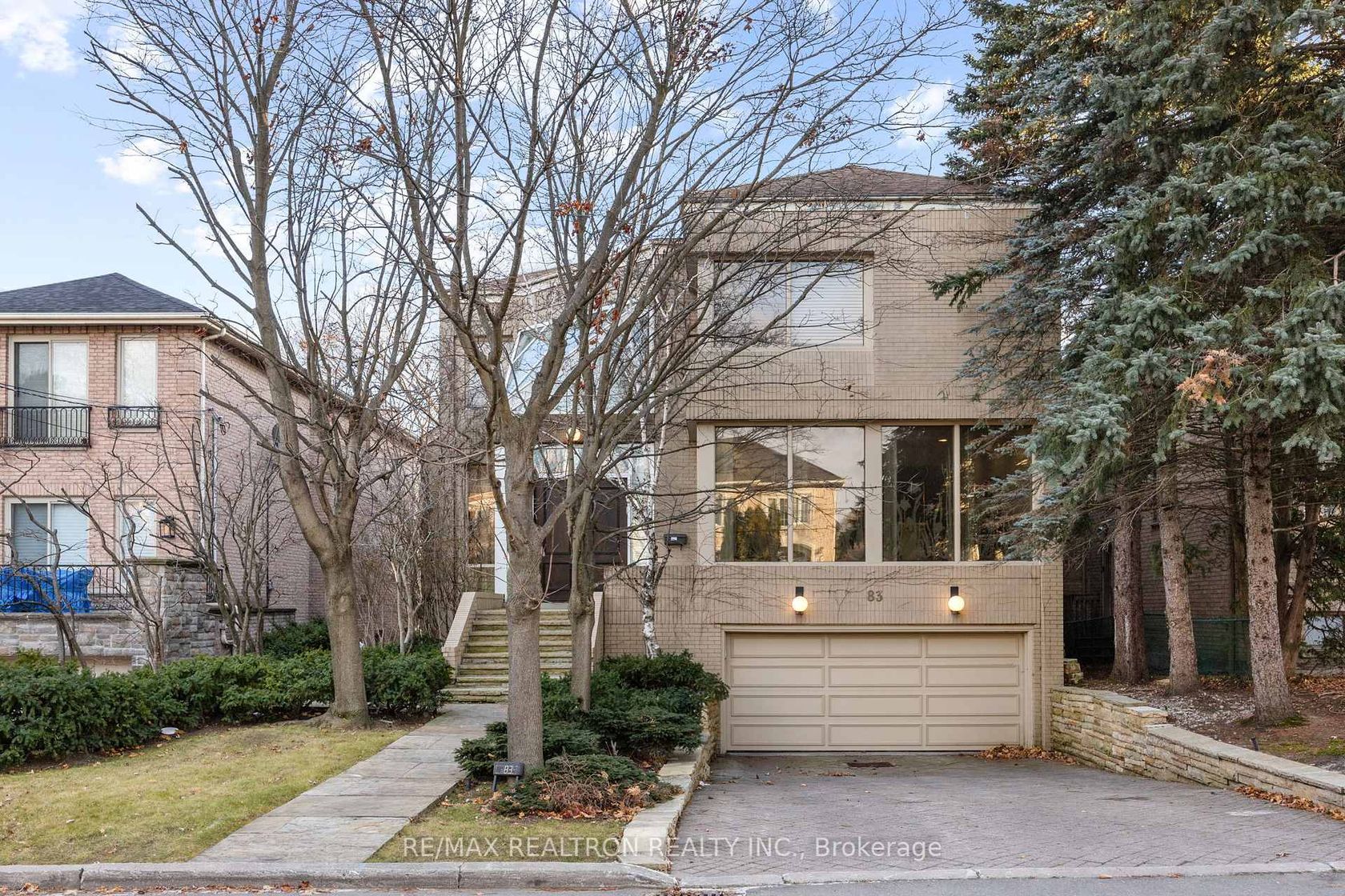 83 Hillmount Avenue, Lawrence, Toronto  by Loree Meneguzzi Real Estate 83 Hillmount Avenue, Lawrence, Toronto