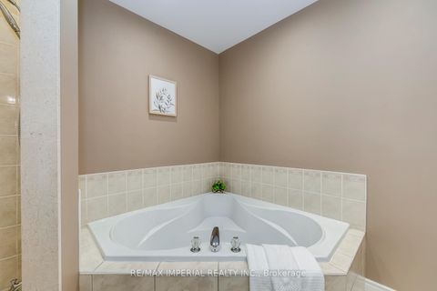 Photo 31 at 2182 Oakpoint Road, WT West Oak Trails, Oakville