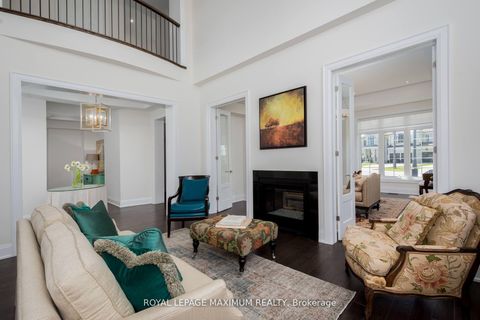 Photo 9 at 49 Mary Natasha Court, Kleinburg, Vaughan