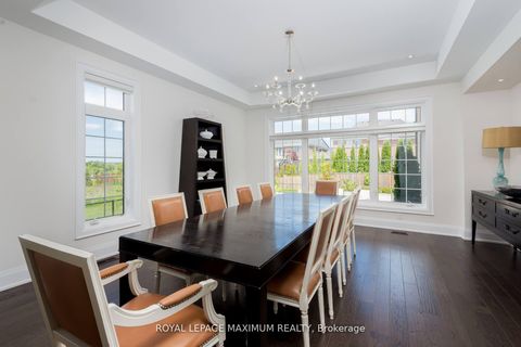 Photo 11 at 49 Mary Natasha Court, Kleinburg, Vaughan