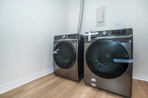 Photo 22 at 806 - 320 Dixon Road, The Westway, Toronto