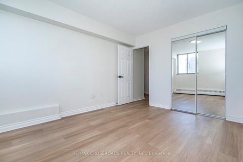 Photo 24 at 806 - 320 Dixon Road, The Westway, Toronto