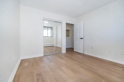 Photo 26 at 806 - 320 Dixon Road, The Westway, Toronto