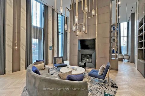 Photo 5 at #402 - 15 Holmes Avenue, Willowdale East, Toronto