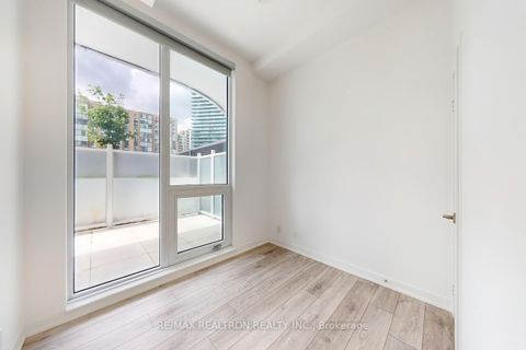 Photo 17 at #402 - 15 Holmes Avenue, Willowdale East, Toronto