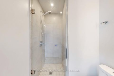 Photo 20 at #402 - 15 Holmes Avenue, Willowdale East, Toronto