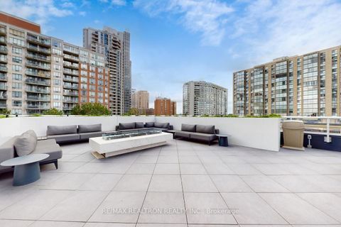 Photo 29 at #402 - 15 Holmes Avenue, Willowdale East, Toronto