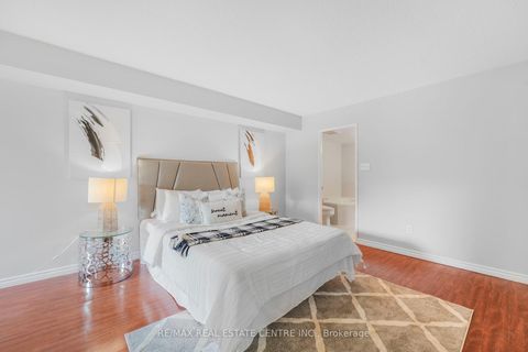 Photo 18 at 407 - 3233 Eglinton Avenue E, Scarborough Village, Toronto