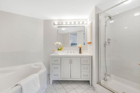 Photo 21 at 407 - 3233 Eglinton Avenue E, Scarborough Village, Toronto