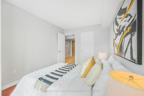Photo 26 at 407 - 3233 Eglinton Avenue E, Scarborough Village, Toronto