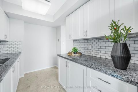 Photo 29 at 407 - 3233 Eglinton Avenue E, Scarborough Village, Toronto