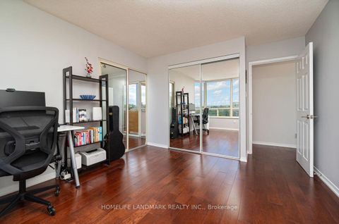 Photo 20 at 712 - 175 Cedar Avenue, Harding, Richmond Hill