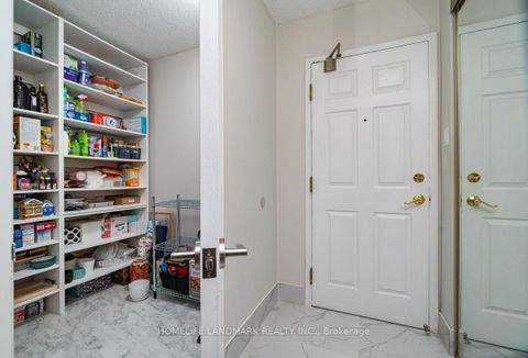 Photo 22 at 712 - 175 Cedar Avenue, Harding, Richmond Hill
