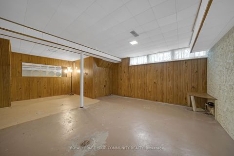 Photo 16 at 264 Mc Convey Drive, Crosby, Richmond Hill