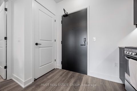 Photo 1 at 440 - 2343 Khalsa Gate, WM Westmount, Oakville