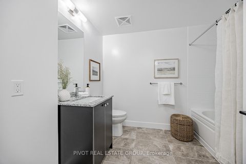 Photo 35 at 440 - 2343 Khalsa Gate, WM Westmount, Oakville