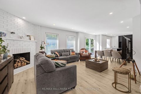 Photo 9 at 133 Heathwood Heights Drive, Hills of St Andrew, Aurora