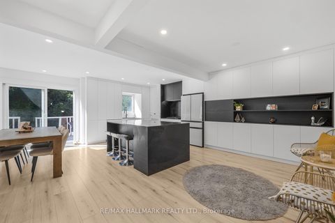 Photo 14 at 133 Heathwood Heights Drive, Hills of St Andrew, Aurora