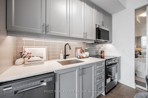 Photo 10 at 615 - 2343 Khalsa Gate, WM Westmount, Oakville