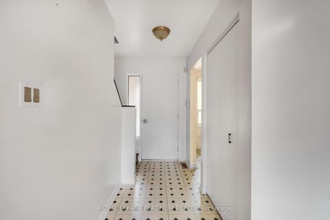 Photo 2 at 48 - 246 John Garland Boulevard, Clairville, Toronto
