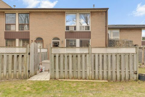 Photo 28 at 48 - 246 John Garland Boulevard, Clairville, Toronto