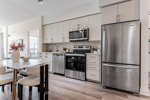 Photo 2 at 611 - 3121 Sheppard Avenue E, Sullivan, Toronto