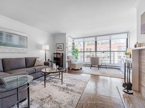 Photo 4 at 708 - 80 Front Street E, Yonge Corridor, Toronto Photo 4 at 708 - 80 Front Street E, Yonge Corridor, Toronto