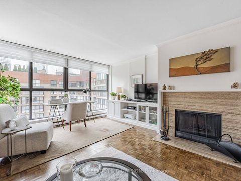 Photo 6 at 708 - 80 Front Street E, Yonge Corridor, Toronto
