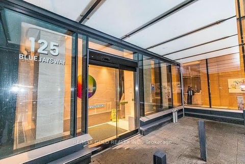 Photo 1 at 5503 - 125 Blue Jays Way, Waterfront Communities C1, Toronto