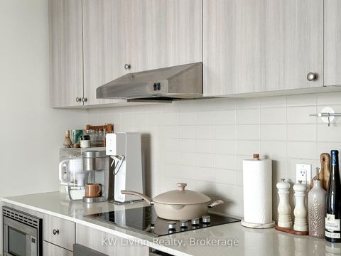 Photo 5 at 1003 - 7 Kenaston Gardens, Bayview Village, Toronto