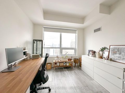 Photo 13 at 1003 - 7 Kenaston Gardens, Bayview Village, Toronto