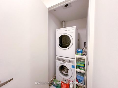 Photo 21 at 1003 - 7 Kenaston Gardens, Bayview Village, Toronto