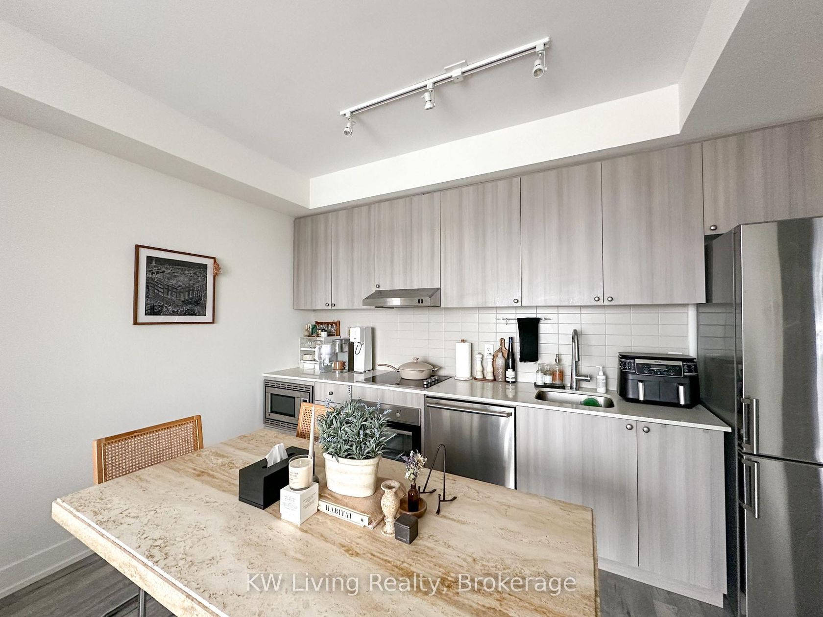 1003 - 7 Kenaston Gardens, Bayview Village, Toronto 
