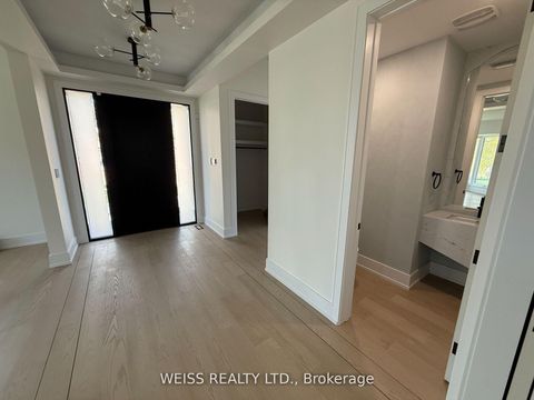 Photo 3 at 137 Bannockburn Avenue, Nortown, Toronto