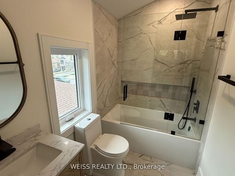 Photo 14 at 137 Bannockburn Avenue, Nortown, Toronto