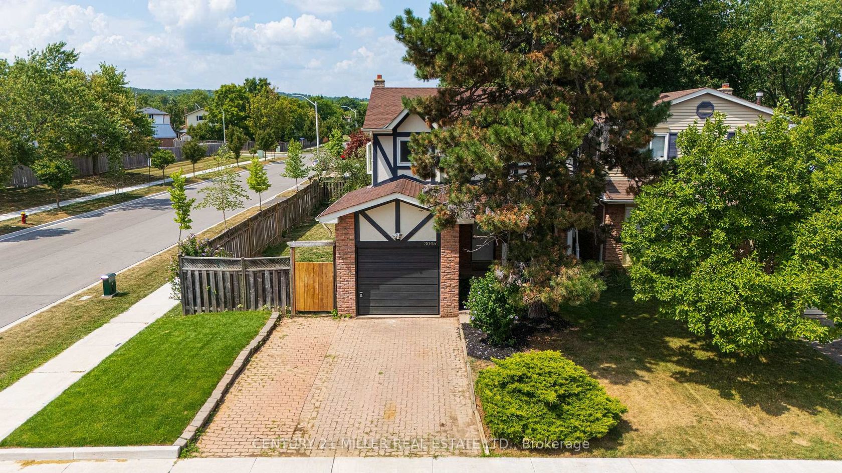 3045 Driftwood Drive, Brant Hills, Burlington 