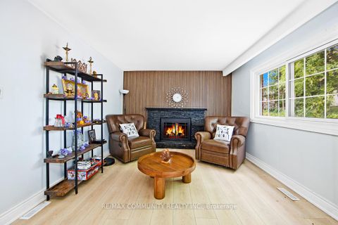 Photo 15 at 168 Kingslake Road, Don Valley Village, Toronto