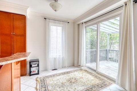 Photo 11 at 20 Seiffer Crescent, Jefferson, Richmond Hill