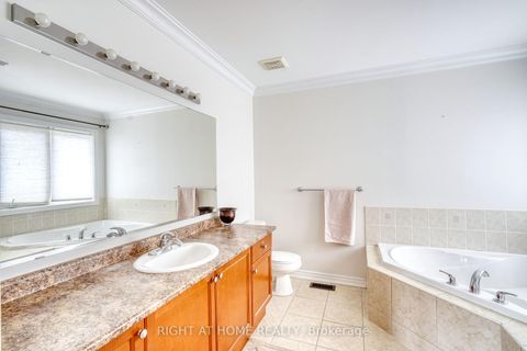 Photo 21 at 20 Seiffer Crescent, Jefferson, Richmond Hill