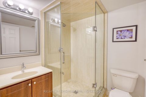 Photo 32 at 20 Seiffer Crescent, Jefferson, Richmond Hill