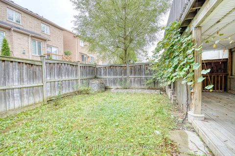 Photo 36 at 20 Seiffer Crescent, Jefferson, Richmond Hill