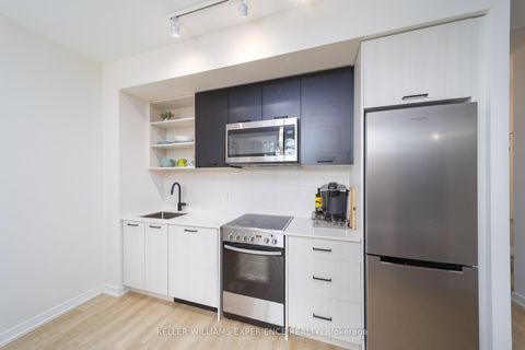 Photo 8 at 118 - 2300 St Clair Avenue W, Junction Area, Toronto