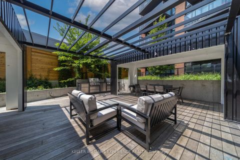 Photo 19 at 118 - 2300 St Clair Avenue W, Junction Area, Toronto