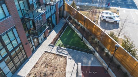 Photo 41 at 118 - 2300 St Clair Avenue W, Junction Area, Toronto