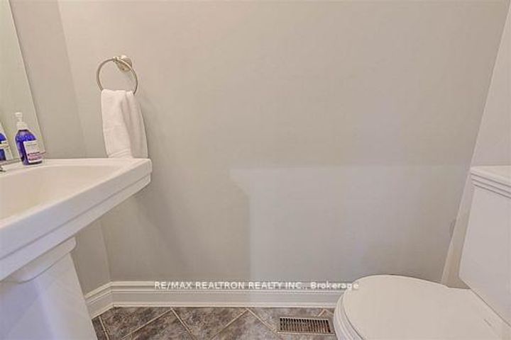 Photo 19 at 870 Shadrach Drive, Wyndham, Newmarket