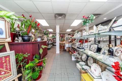 Photo 3 at 529 Rogers Road, Eglinton West, Toronto